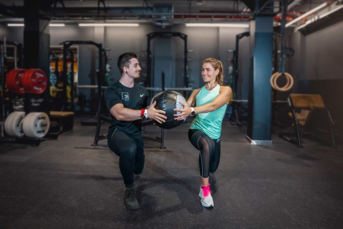 Maschinen vs freie Gewichte